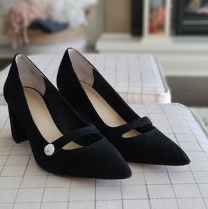 Ann Taylor Velvet Pumps